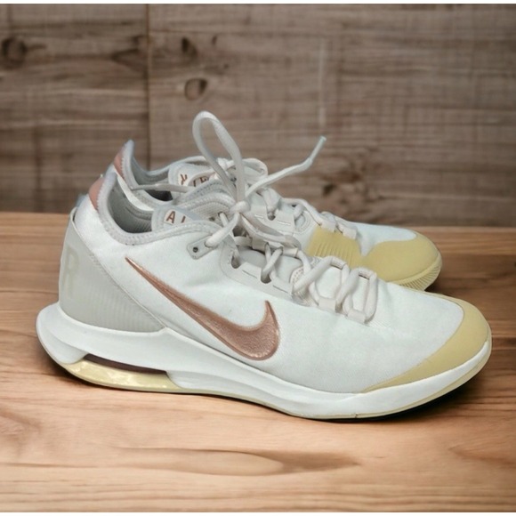 Nike Shoes - Nike Women's Air Max Wildcard Shoes White‎ / Rose Gold AO7353-066 size 9